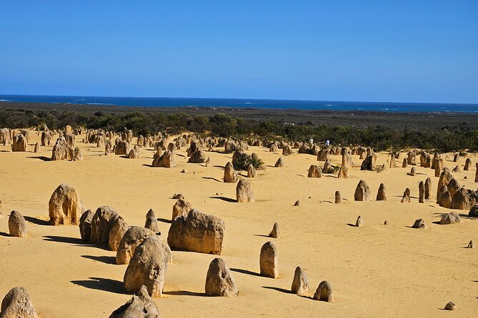 2 day Pink Lake and Kalbarri Tour - Kalbarri National Park and Nature’s Window