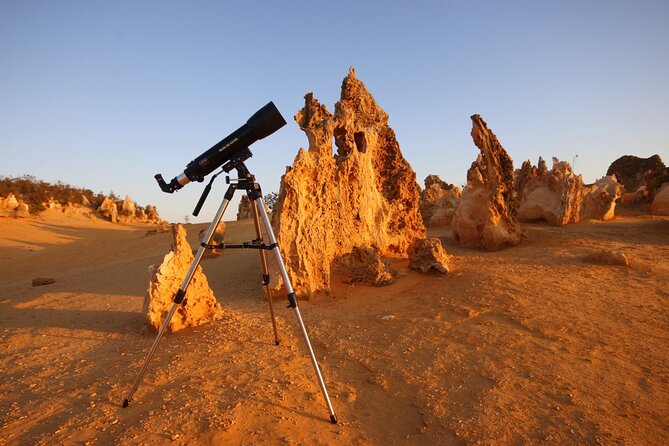 2 day Pink Lake and Kalbarri Tour - The long drives, meals, and overnight stay