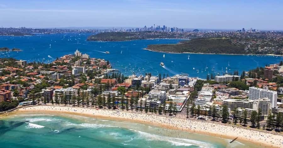 30 Minute Shared Sydney Harbour Scenic Helicopter Tour - Sydney from the air: why the view works so well