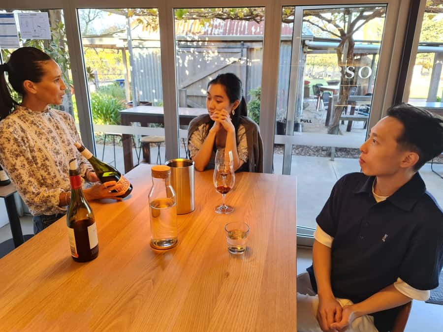 A Barossa Valley pickup: Wine and Heritage Tour, Local Guide - Greenock, Angaston, and the views between wineries
