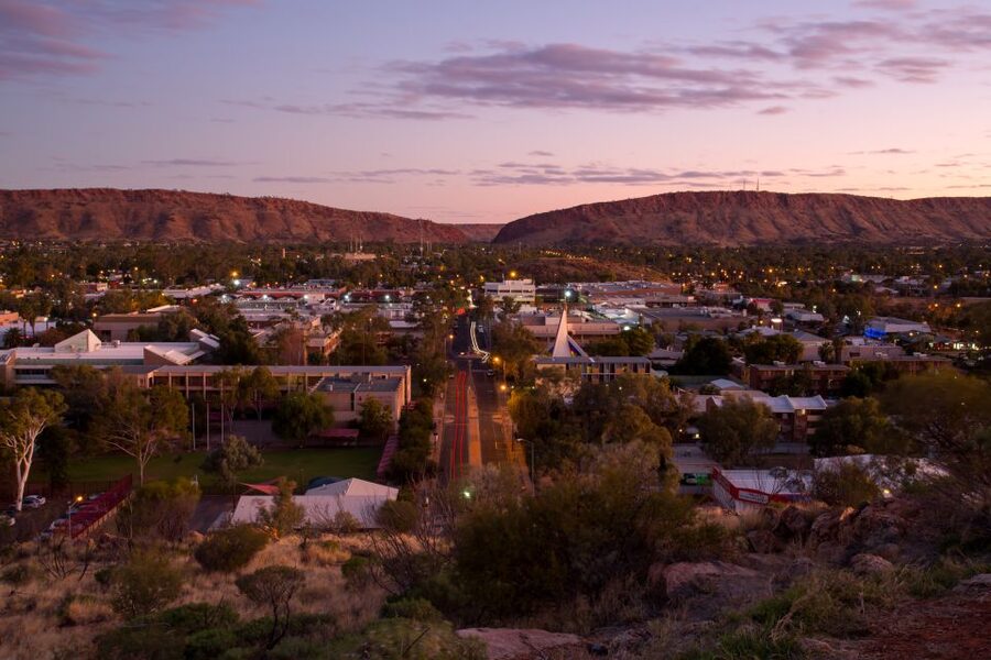 A Town Like Alice: Half-Day Tour of Alice Springs - What the driver guide adds