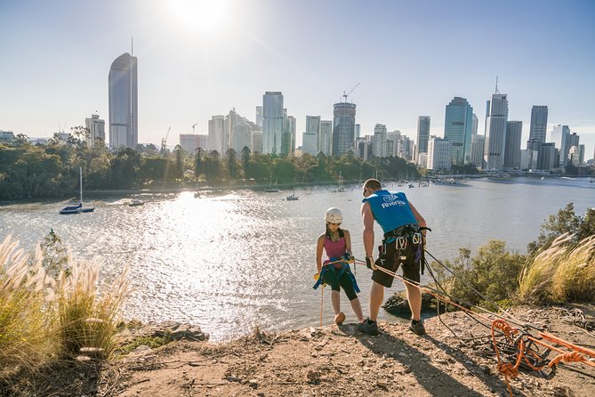 Abseiling the Kangaroo Point Cliffs in Brisbane - What happens before you go over the edge