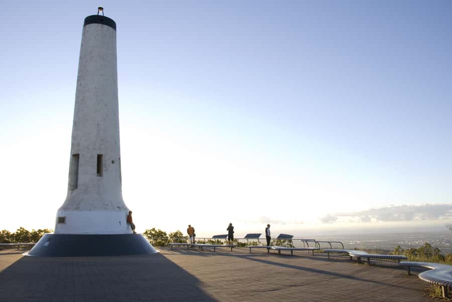 Adelaide: City, Adelaide Hills Villages, and Hahndorf Tour - Hahndorf is the afternoon centerpiece