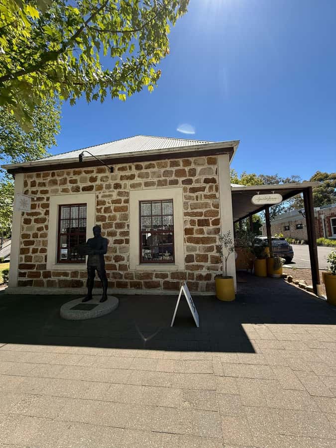 Adelaide City Highlights Half-Day Tour, Mt Lofty & Hahndorf - FAQ