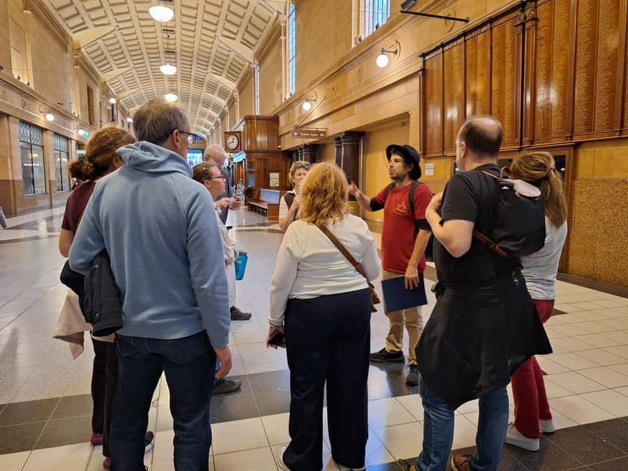 Adelaide: Guided Ultimate Walking Tour with Drink and Snack - Rundle Mall, Adelaide Arcade, and the city’s everyday centre