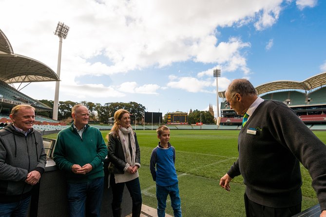 Adelaide Oval Stadium Tour - What the guides add to the experience