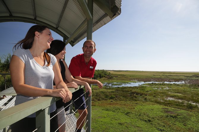 Adelaide River Jumping Croc Cruise - Why the Adelaide River crocodiles are the main event