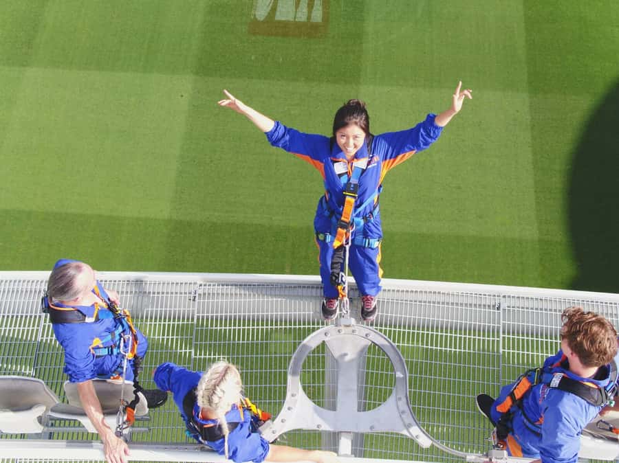 Adelaide: Rooftop Climbing Experience of the Adelaide Oval - The 50-metre lean-out is the nerve test