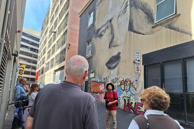 Adelaide's True Crime Tour - Group size, access, and comfort
