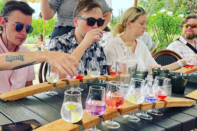 Afternoon Brewery and Distillery session: Tastings & transfers - Three Byron Bay drinks stops in one afternoon