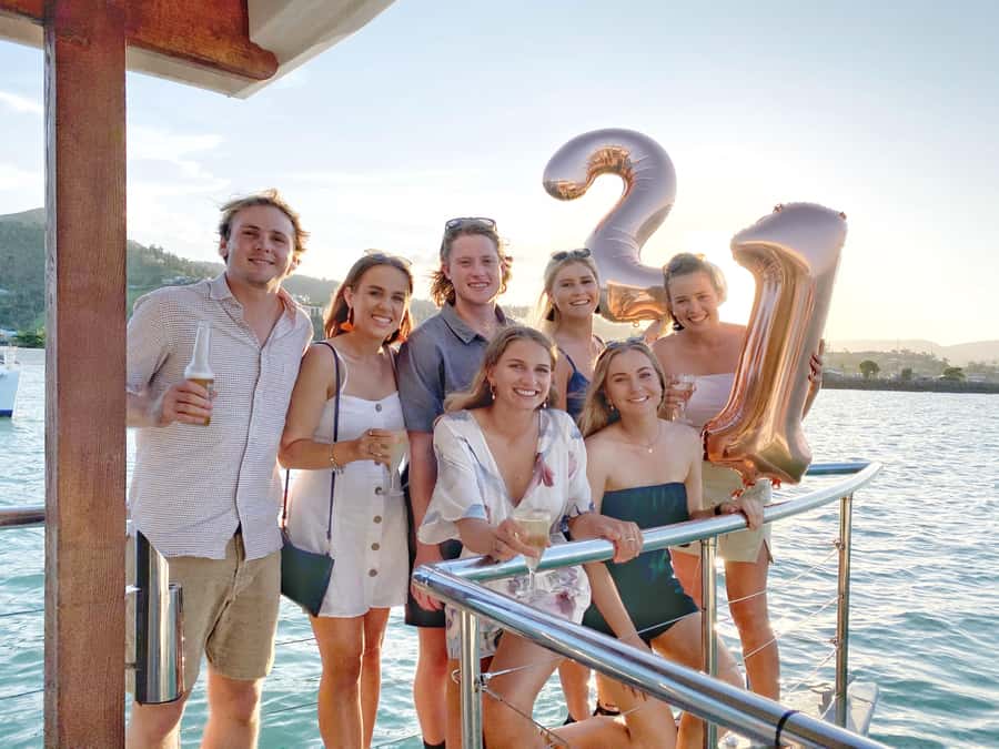 Airlie Beach: 2-Hour Sunset Cruise with Sparkling Wine - Wildlife sightings: turtles, dolphins, and the occasional surprise