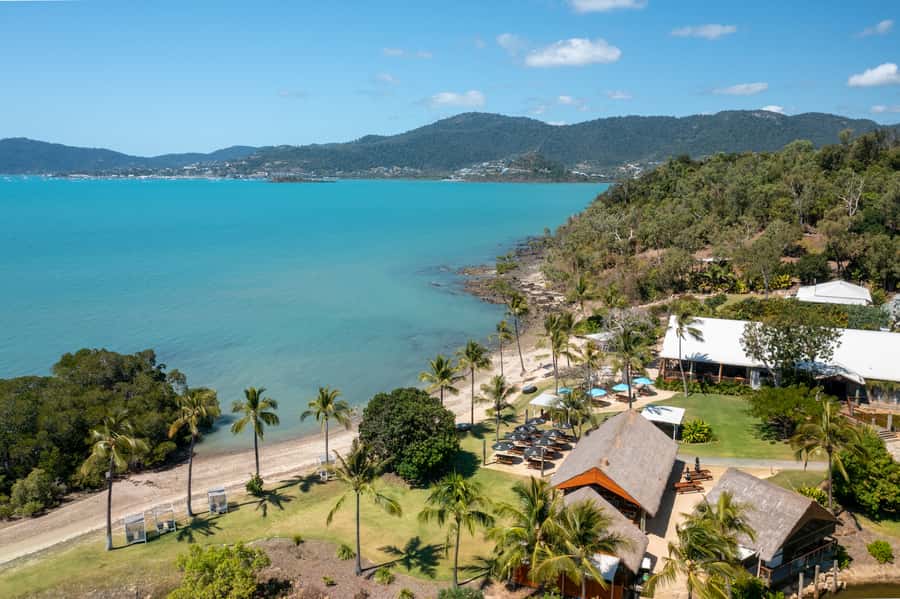 Airlie Beach: Cedar Creek Falls & Northerlies Beach Day Trip - Cedar Creek Falls, with or without the waterfall