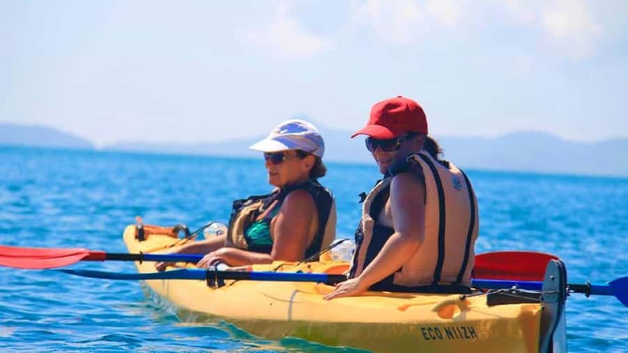 Airlie Beach: Half Day Turtle Tour Sea Kayaking Adventure - Three beaches and a six-kilometre route