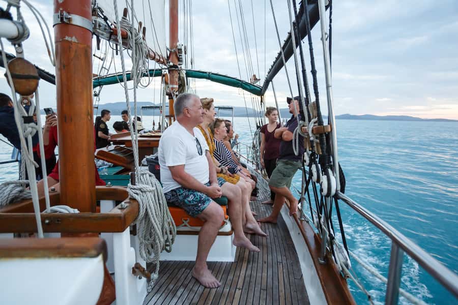 Airlie Beach: Providence Whitsundays Tallship Sunset Sail - Key points to know before boarding