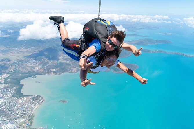 Airlie Beach Tandem Skydive Over the Whitsunday Islands - Key points before you book