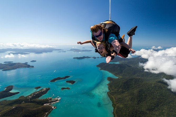 Airlie Beach Tandem Skydive Over the Whitsunday Islands - From Airlie Beach to the Skydive Australia building