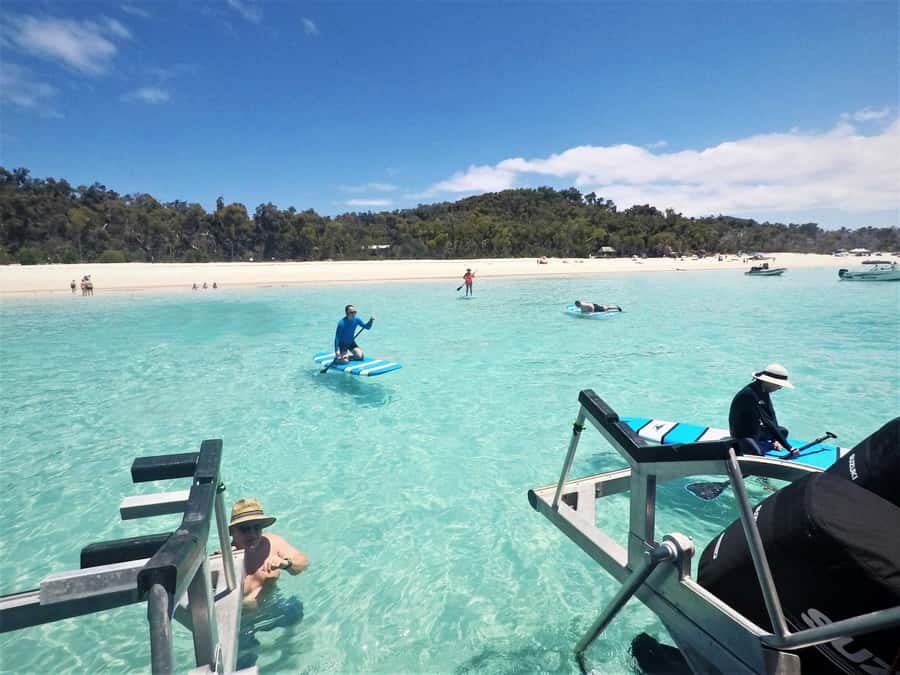 Airlie Beach: Whitehaven Beach Club - The crew can make or break the day