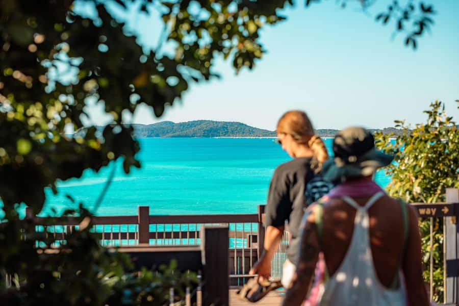 Airlie Beach: Whitsunday Islands 2-Day Sailing Tour - Sailing out of Airlie Beach aboard Matador