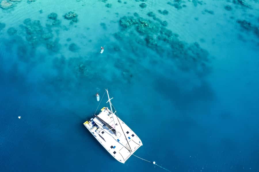 Airlie Beach: Whitsunday Islands Sailing, SUP & Snorkel Tour - Should you book Wings III?