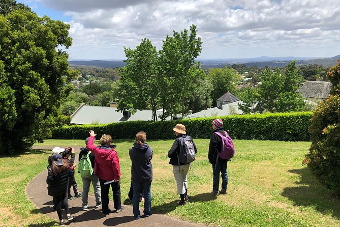 Alices Journeys Walking Tours of Daylesford 2.30pmFRI 11.30amSAT - Gardens and architecture on foot