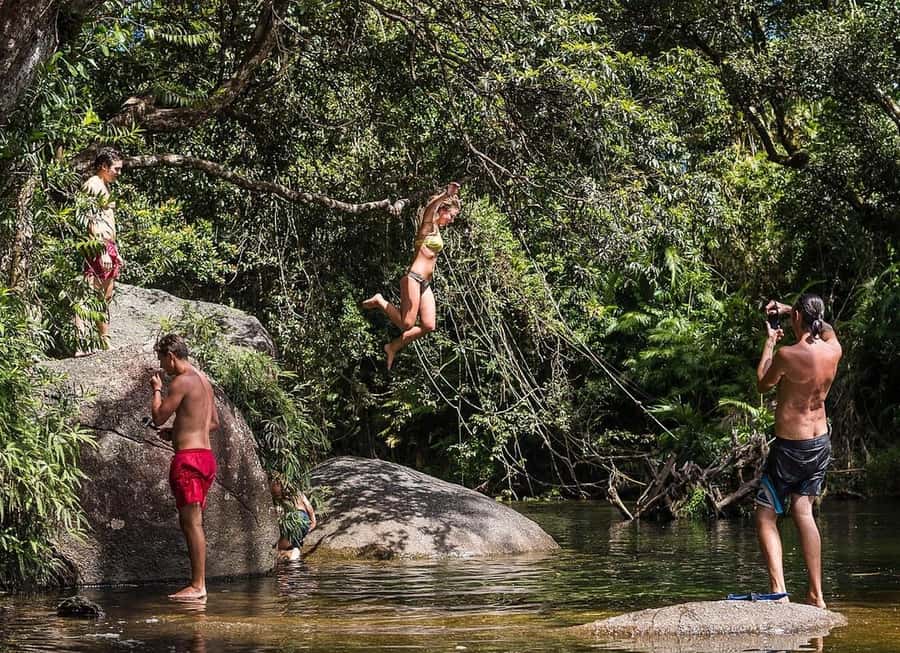 Atherton Tablelands: Lakes, Waterfalls, Rainforest Day Tour - The long ride from Cairns