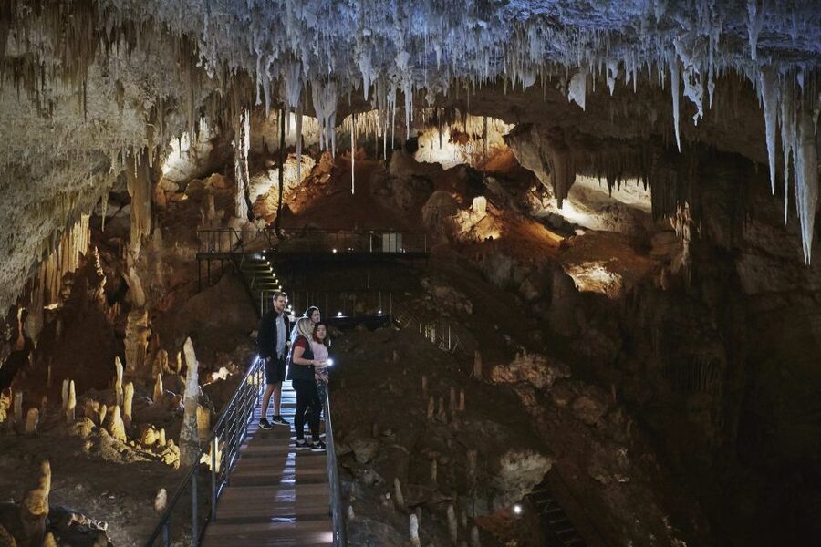 Augusta: Jewel Cave Fully-Guided Tour - Prepare for a serious stair workout