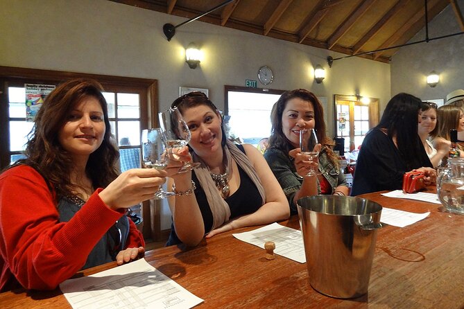 Award-Winning Hunter Valley Wine & Cheese Tour from Sydney - Lunch at Pokolbin and the Cypress Lakes setting