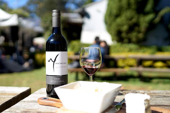 Barefoot Luxury Mount Tamborine Winery Tour from Brisbane - The guides make a real difference