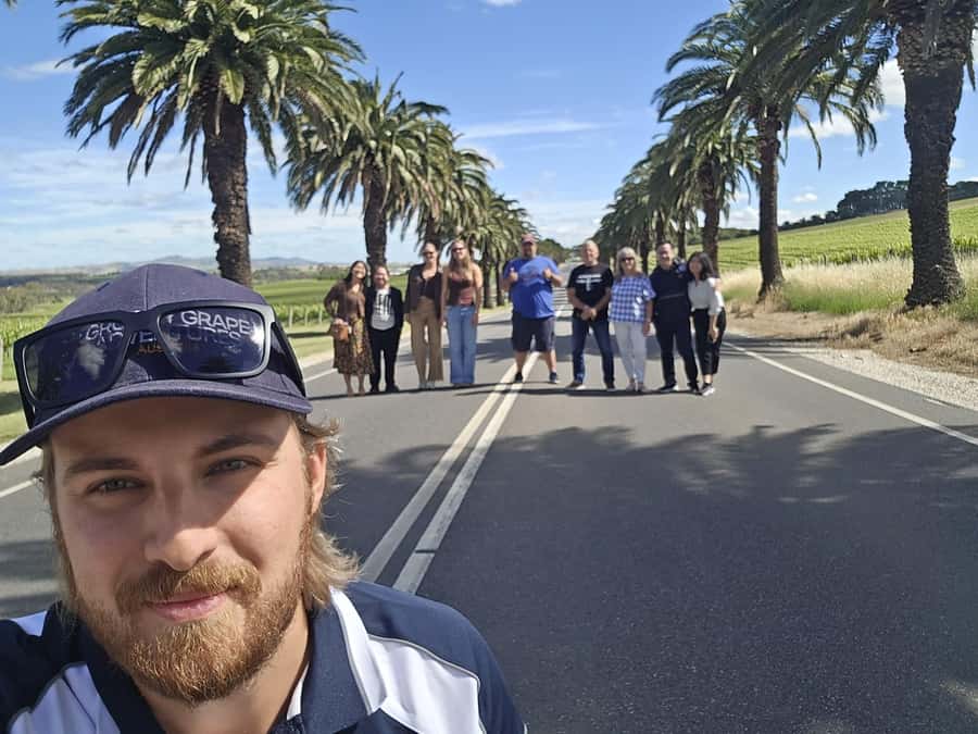 Barossa: Enjoy Wine, Lunch, Brewery, Chocolate & Wildlife - Adelaide to Gumeracha through the Adelaide Hills