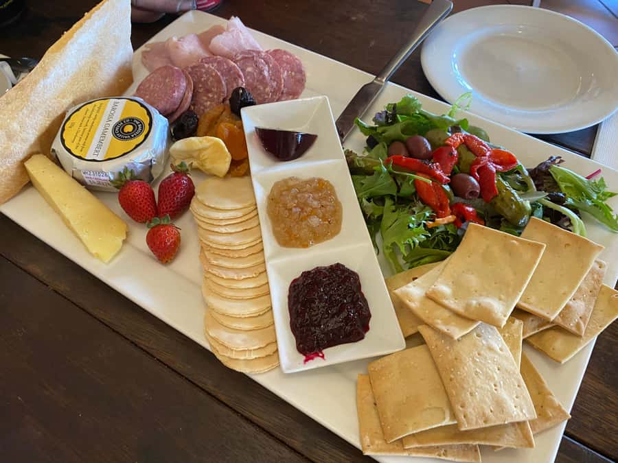 Barossa Valley: Small Group Wine Tour (Includes Lunch) - Key points at a glance