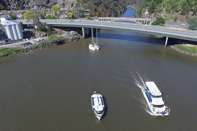 Batman Bridge 4 Hour Luncheon Cruise including sailing into the Cataract Gorge - Comfort, access, and the four-hour question