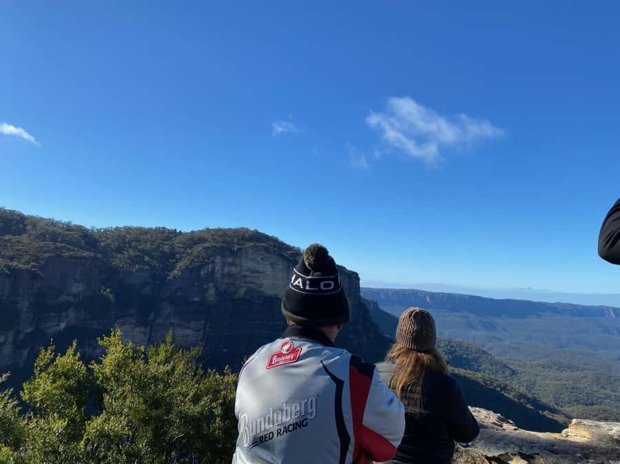 Blue Mountains 3 Hour Army Truck Adventures - The guide makes the small group worthwhile