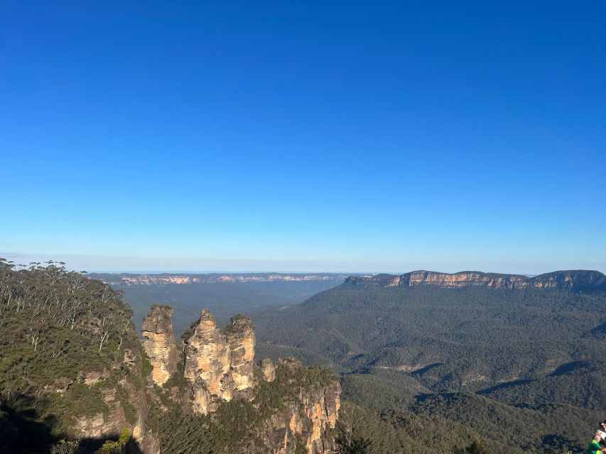 Blue Mountains: Full Day Guided Tour with Lunch - The Three Sisters without stopping there