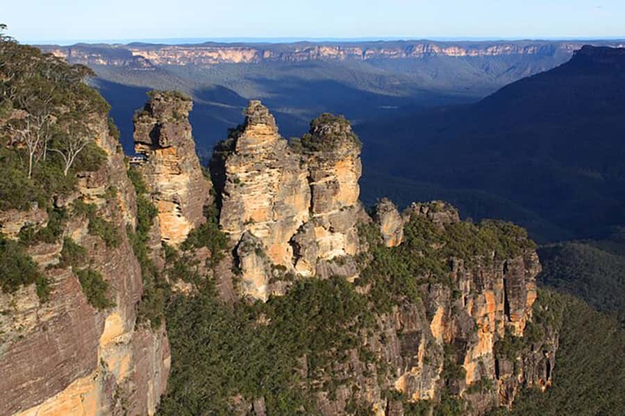 Blue Mountains: Private Tour with Wildlife and River Cruise - A long day that packs Sydney and the mountains together