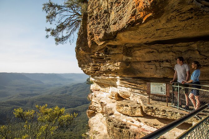 Blue Mountains Sunset Tour with Kangaroo Sightings from Sydney - Glenbrook gives you a practical first break