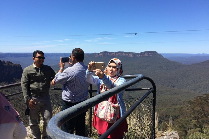 Blue Mountains Tour PRIVATE with Wildlife Park and River Cruise - Aboriginal culture and local storytelling
