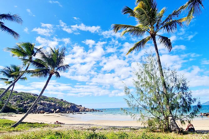 Bowen Beaches Discovery-Top of the Whitsundays - The Big Mango adds a lighthearted Australian stop