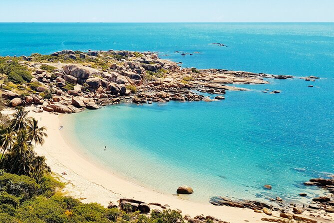 Bowen Beaches Discovery-Top of the Whitsundays - Flagstaff Hill gives you Bowen in one wide view