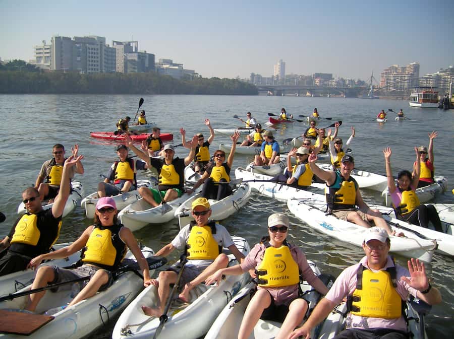 Brisbane: Guided River Kayak Tour - Getting to the Kangaroo Point meeting point