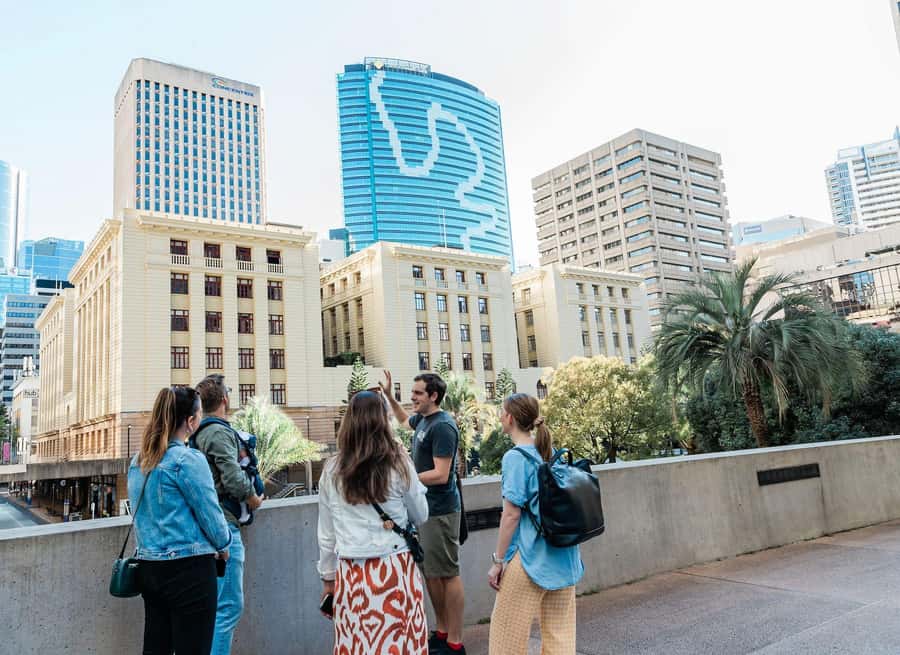 Brisbane: Small-Group 3-Hour Walking Tour with a Drink - Key points at a glance