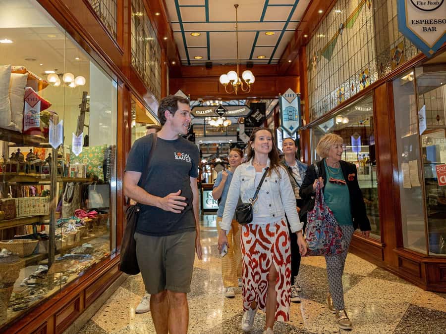 Brisbane: Small-Group 3-Hour Walking Tour with a Drink - Starting at Queen Street with Brisbane’s past in view