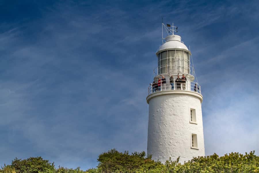 Bruny Island: Cape Bruny Lighthouse Tour - Stepping onto the 114-metre balcony