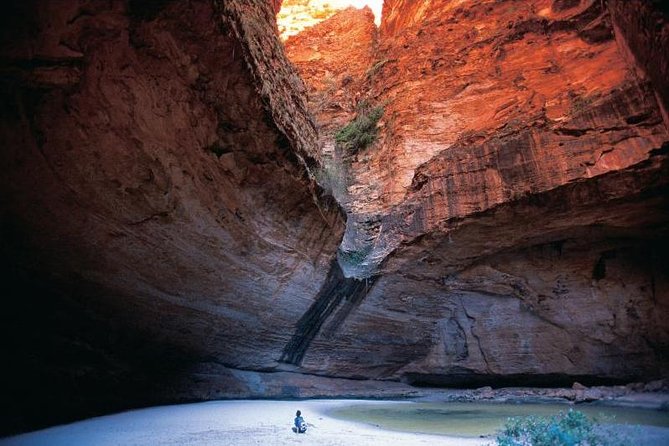 Bungle Bungle Day Trip from Broome - Fly, 4WD, Walk - Breakfast and takeoff at Broome Airport