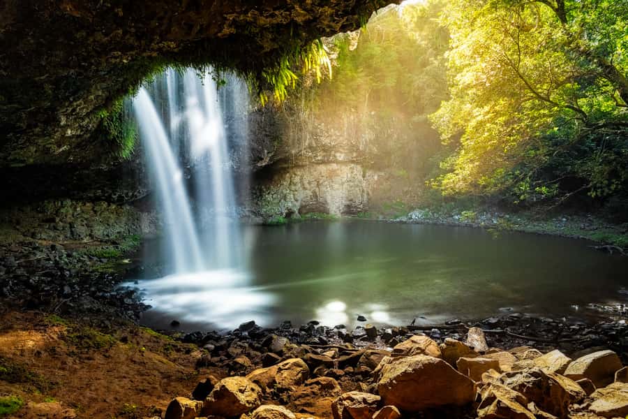 Byron Bay: Behind The Bay Waterfalls & Hidden Gems Day Tour - Cooling off at Killen Falls