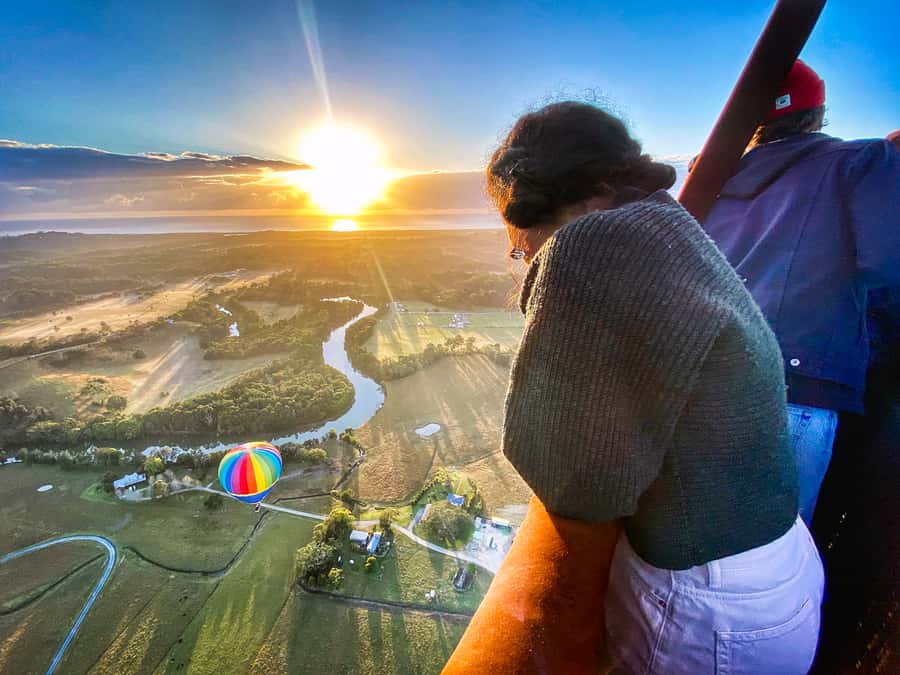 Byron Bay: Sunrise Hot Air Balloon Flight with Breakfast - Is $261 a fair price?