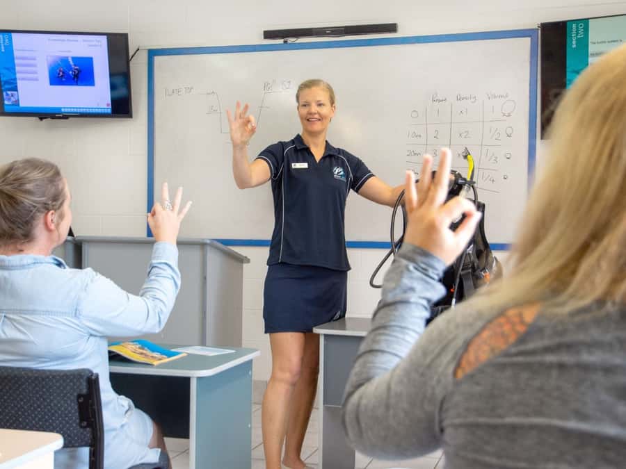 Cairns: 4-Day PADI Open Water Course - Day 1: theory, paperwork, and your first pool skills