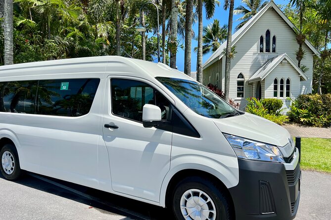 Cairns Airport to Port Douglas Shared Shuttle - Leaving Cairns Airport without the usual arrival hassle