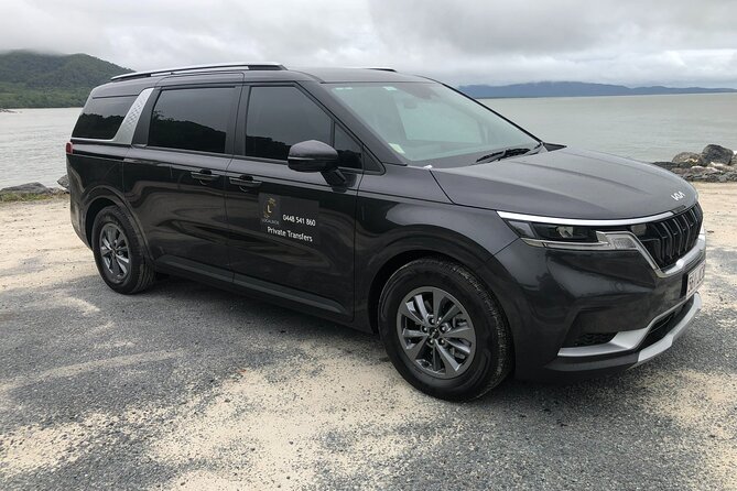 Cairns Airport to Port Douglas Shared Shuttle - A friendly service with useful local commentary