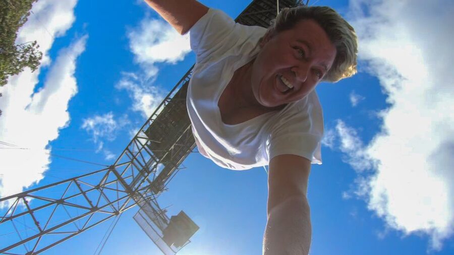 Cairns: Bungy Jump - Choosing one of 16 jump styles