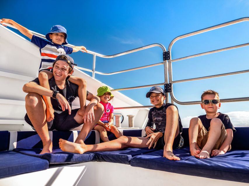 Cairns: Great Barrier Reef Full-Day Tour - Photos, snacks, and other extras